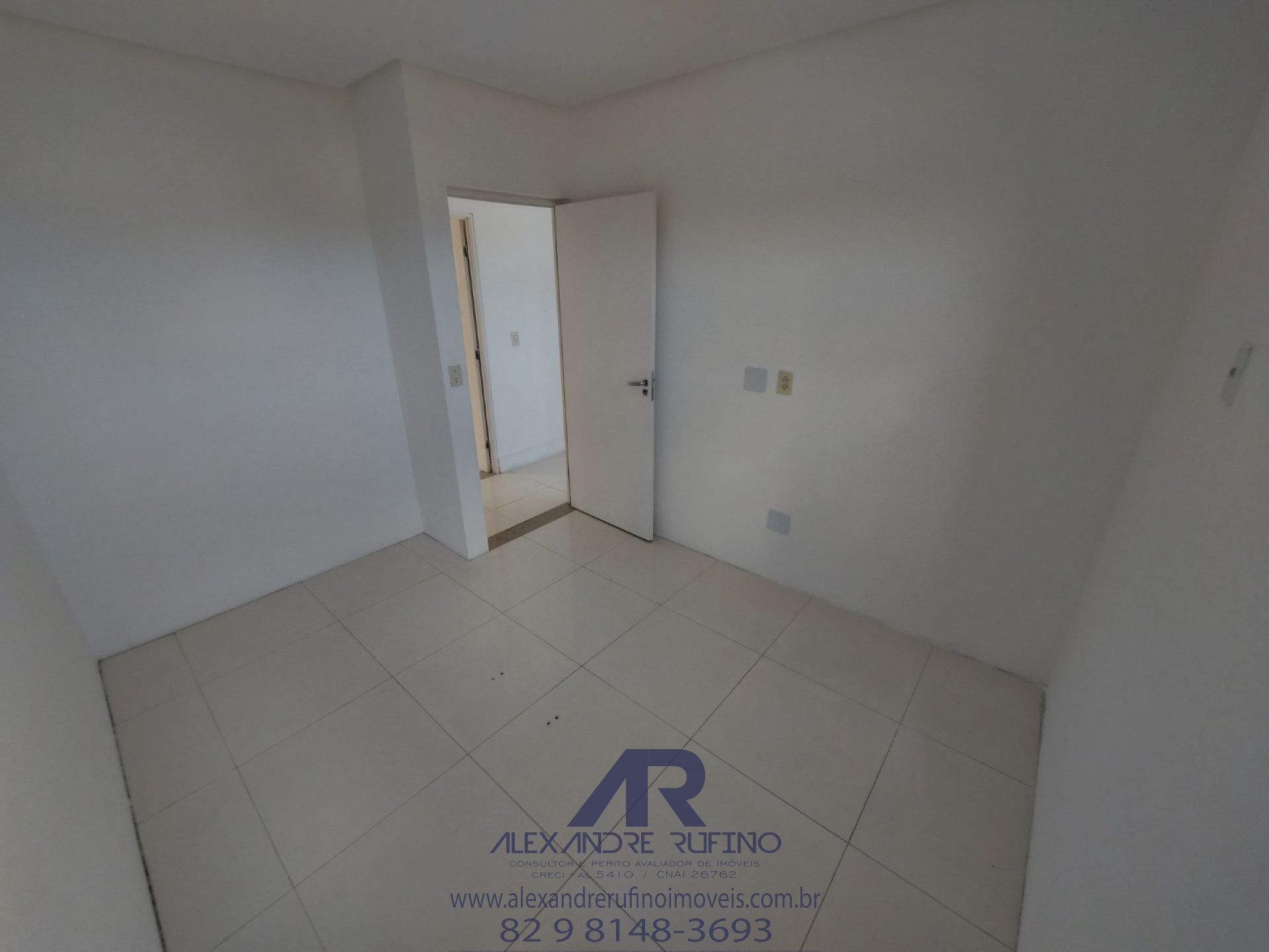 Imagens do imóveis Cobertura Duplex Padrão 3\\4 Sendo 2/Suítes Closet Elevador Quintal Alto no Seu Terraço na Serraria