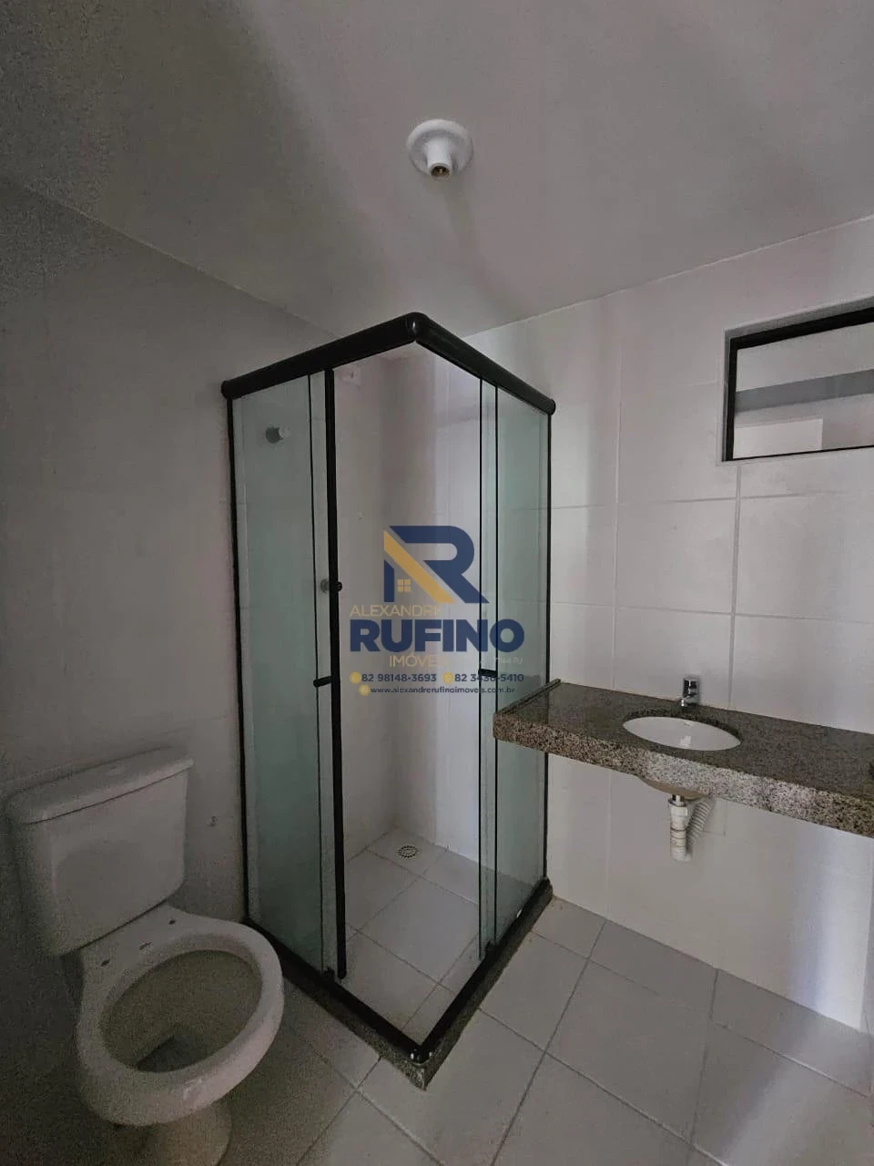 Imagens do imóveis Aluguel - Perfeito - Padrão 3\4 Suíte Varanda Moderno Próximo a Tudo ao Palato e ao Mar da Ponta Verde