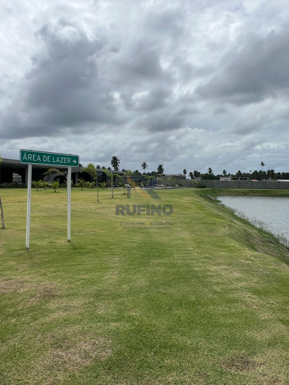 Últimos - A Construção no Tamanho Perfeito Com Tudo Que Precisa no Alto Padrão no Seu Angatu a 10min de Maceió Imagens do imóveis Últimos - A Construção no Tamanho Perfeito Com Tudo Que Precisa no Alto Padrão no Seu Angatu a 10min de Maceió
