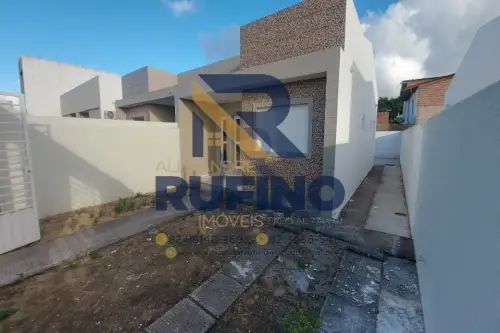 Imagens do imóveis Casa 3/4 Moderna Suíte Varanda Quintal -Loteamento Fechado Com Controle na Forene em Maceió