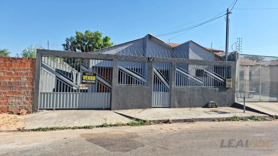 Imagens do imóveis VENDO - CASA NO BAIRRO NOSSA SENHORA APARECIDA - CUIABÁ - MT