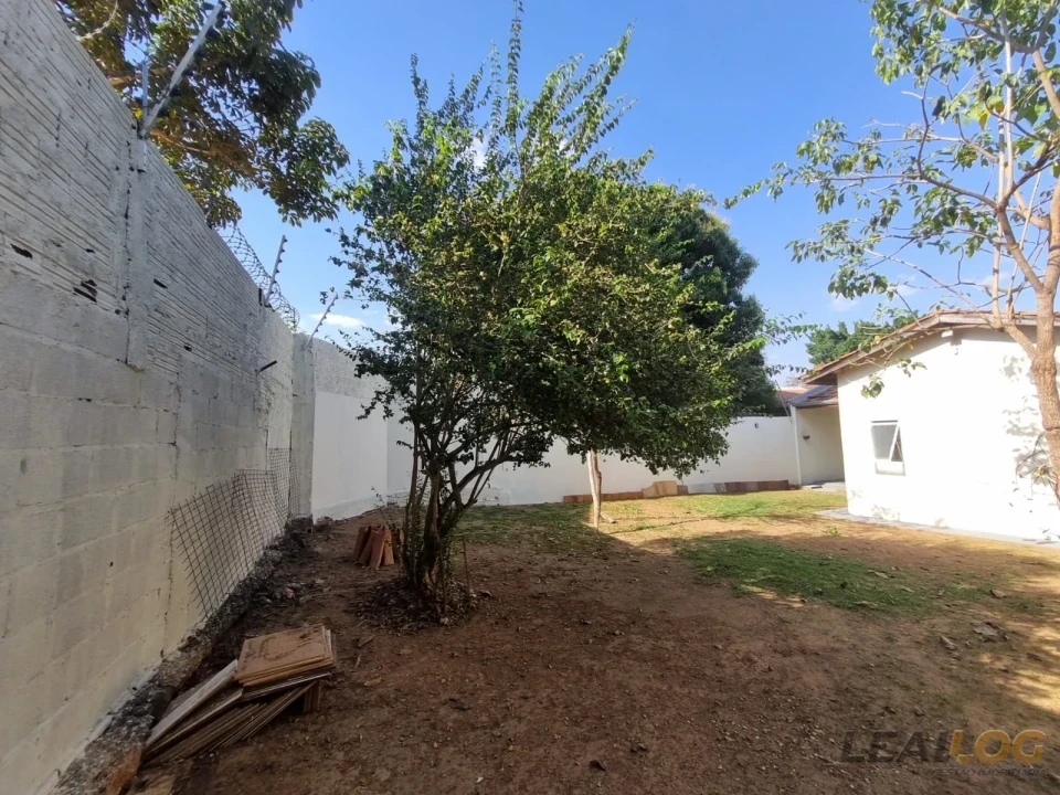 Imagens do imóveis VENDO - Casa no Flamboyant/ próximo ao shopping Estação/ Cuiabá - MT