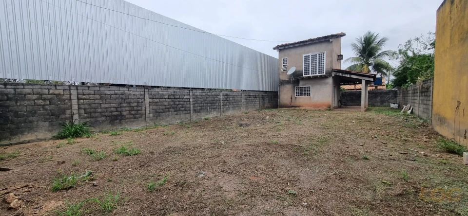 Vendo sobrado em Obra no residencial Recanto do sol em Cuiabá MT