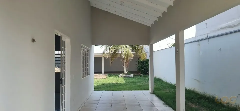 Imagens do imóveis Casa a venda Sobrado no  bairro Jardim Califórnia em Cuiabá MT