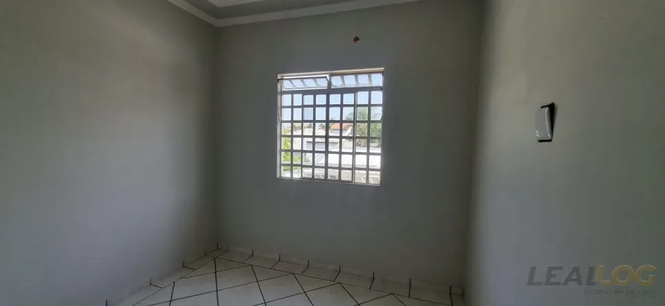 Imagens do imóveis Casa a venda Sobrado no  bairro Jardim Califórnia em Cuiabá MT