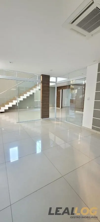 Casa em Condomínio para Venda em Cuiabá / MT no bairro Jardim Italia