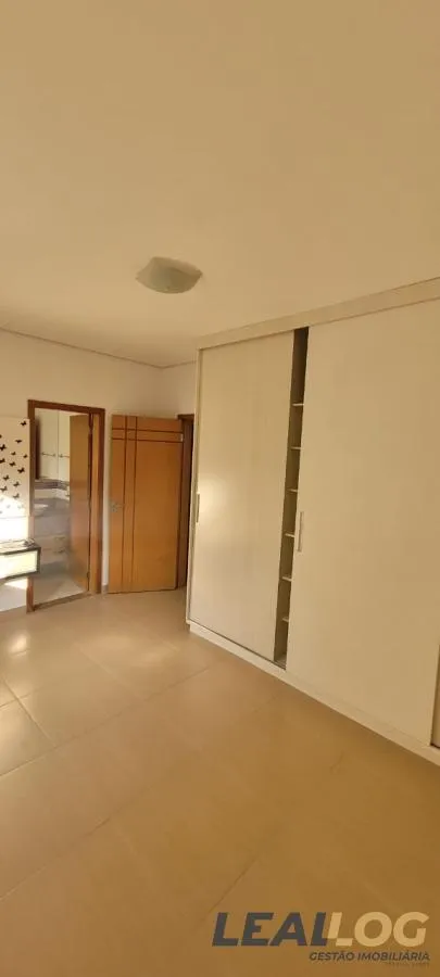 Casa em Condomínio para Venda em Cuiabá / MT no bairro Jardim Italia