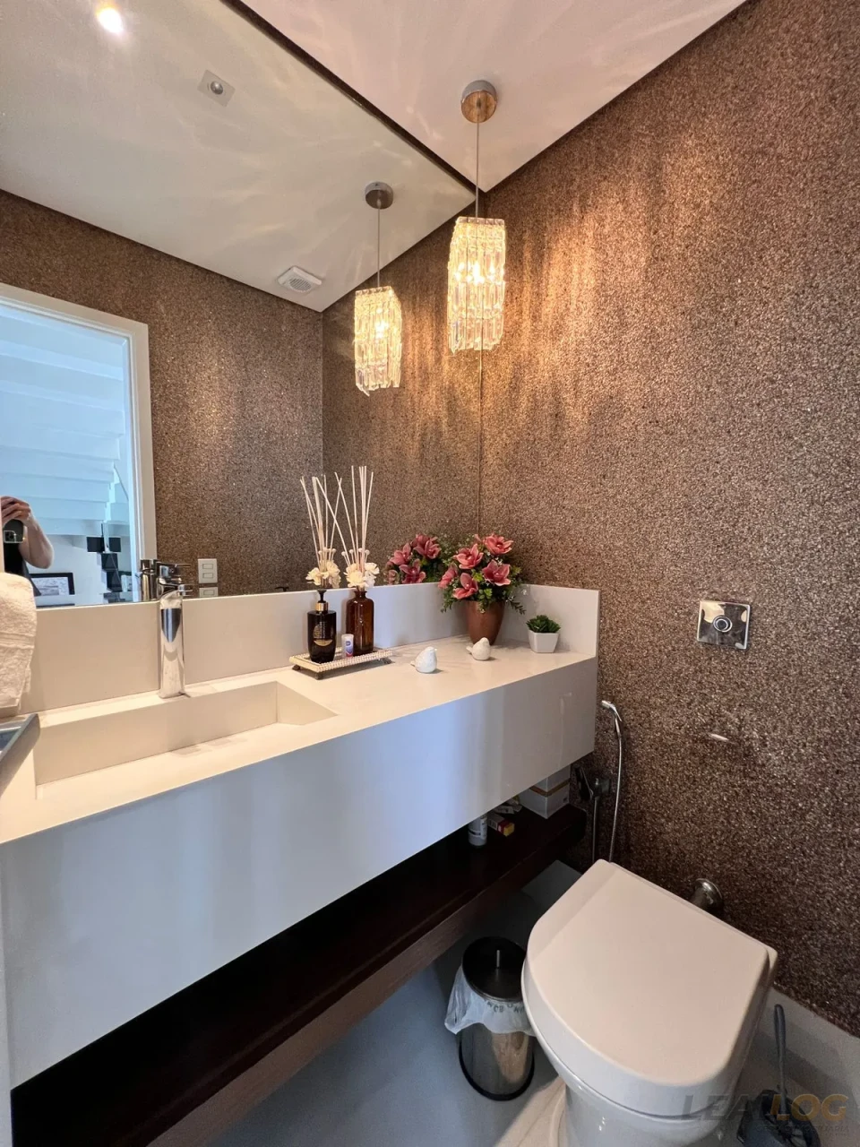 Imagens do imóveis Vendo Casa de alto Padrão no Alphaville 2 em Cuiabá MT