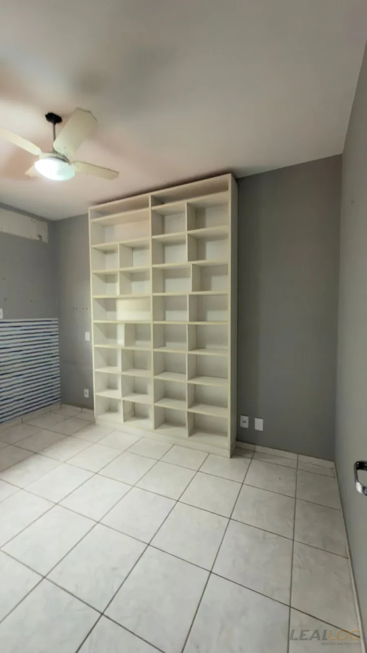 Casa a venda em condomínio!