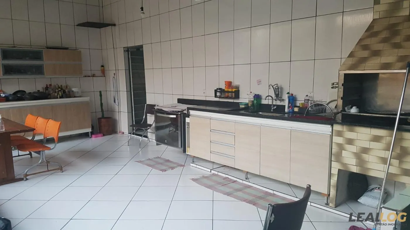 Imagens do imóveis Casa para Venda em Cuiabá / MT no bairro Canjica