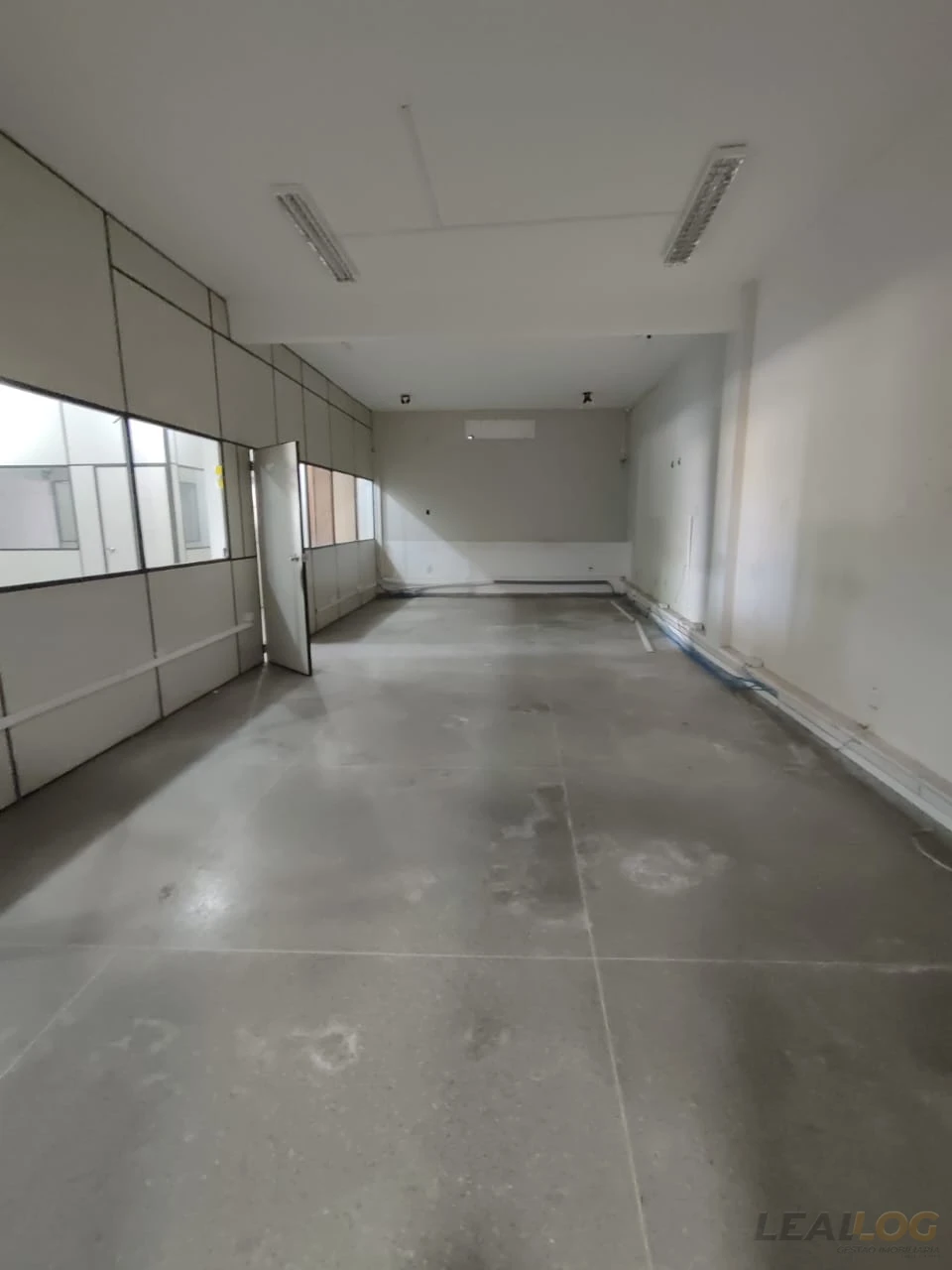 Imagens do imóveis LOCAÇÃO – CONJUNTO COMERCIAL COMPLETO | GALPÃO + PRÉDIO CORPORATIVO