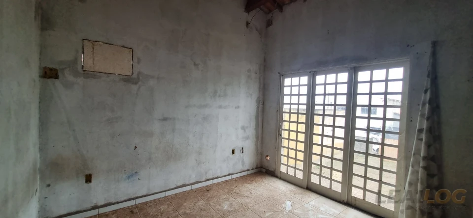 Vendo sobrado em Obra no residencial Recanto do sol em Cuiabá MT