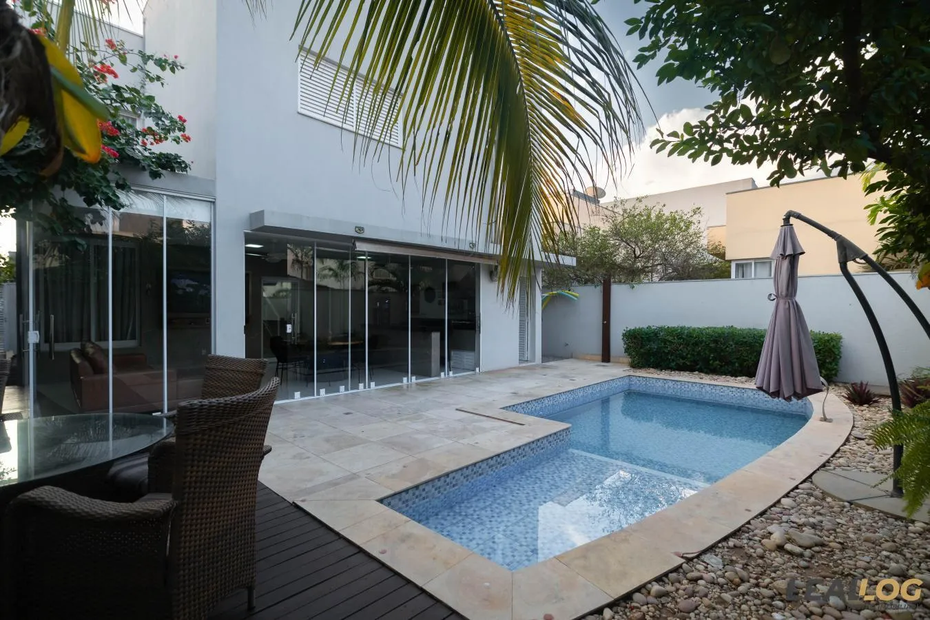 Casa em Condomínio para Venda em Cuiabá / MT no bairro Jardim Italia