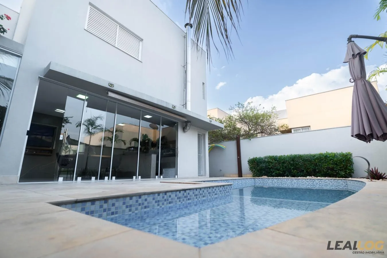 Casa em Condomínio para Venda em Cuiabá / MT no bairro Jardim Italia