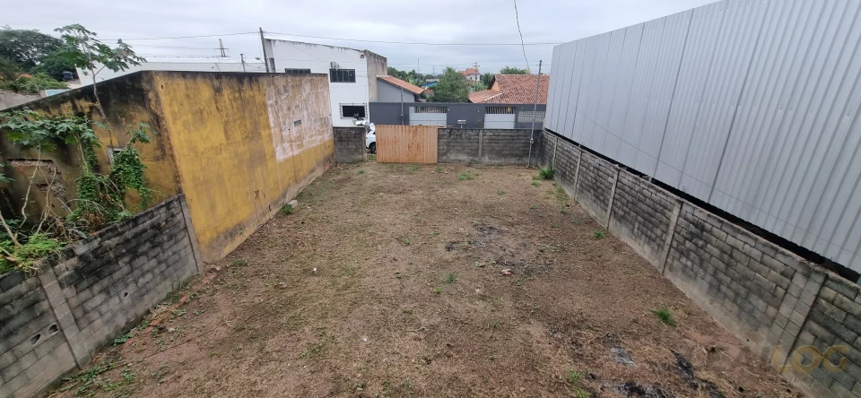 Vendo sobrado em Obra no residencial Recanto do sol em Cuiabá MT