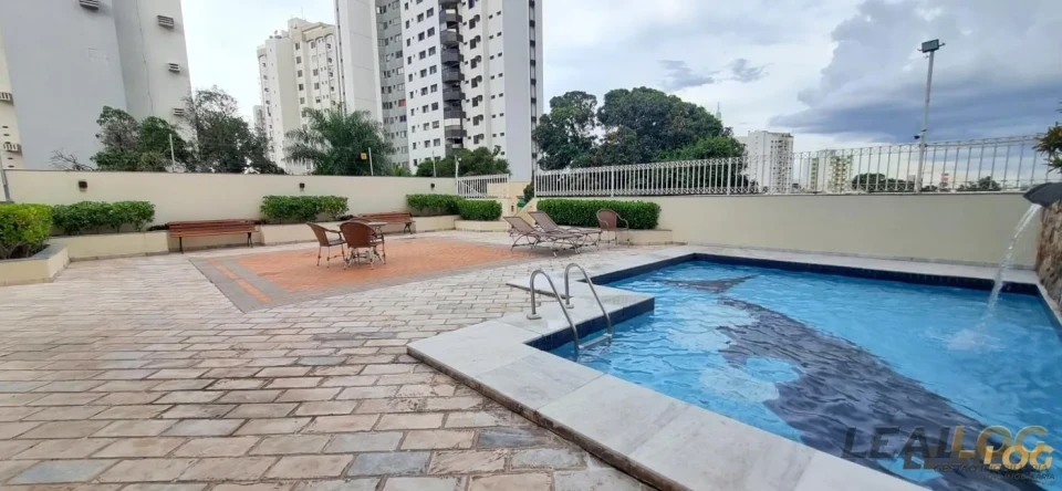 Vendo apartamento no Edifcio Ipiranga Plaza próximo a Praça Popular no bairro Goiabeiras em Cuiabá