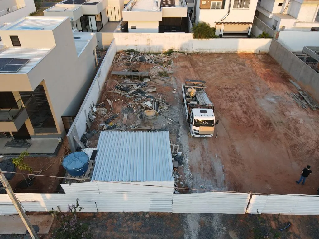 Imagens do imóveis Terreno em Condomínio para Venda no bairro Alameda