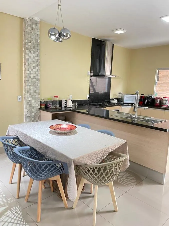 Imagens do imóveis Casa para Venda em Cuiabá / MT no bairro CPA 3