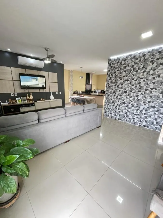 Imagens do imóveis Casa para Venda em Cuiabá / MT no bairro CPA 3