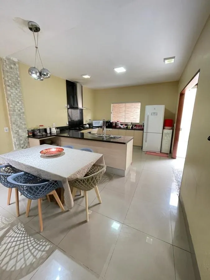 Imagens do imóveis Casa para Venda em Cuiabá / MT no bairro CPA 3