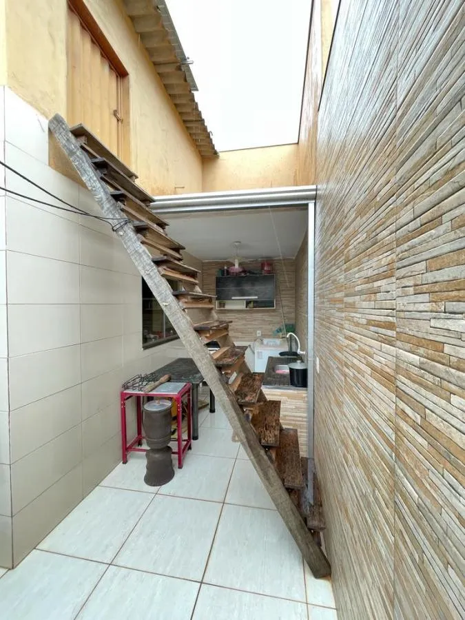 Imagens do imóveis Casa para Venda em Cuiabá / MT no bairro CPA 3