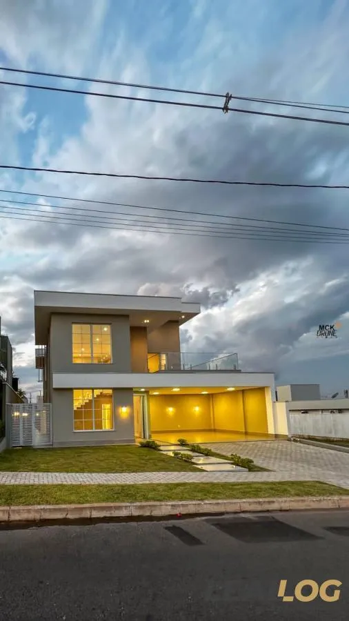 Casa em Condomínio para Venda em Cuiabá / MT no bairro Ribeirão do Lipa