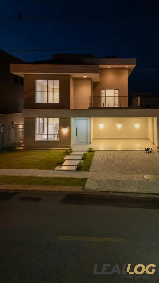 Casa em Condomínio para Venda em Cuiabá / MT no bairro Ribeirão do Lipa