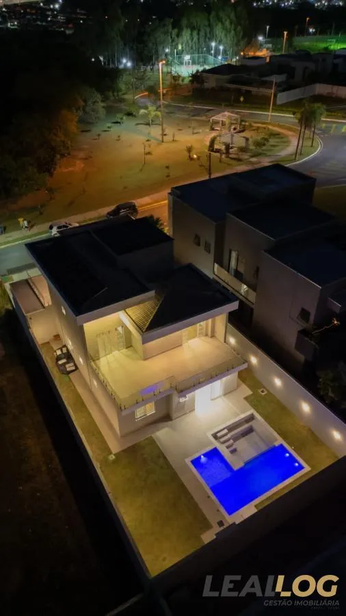 Casa em Condomínio para Venda em Cuiabá / MT no bairro Ribeirão do Lipa