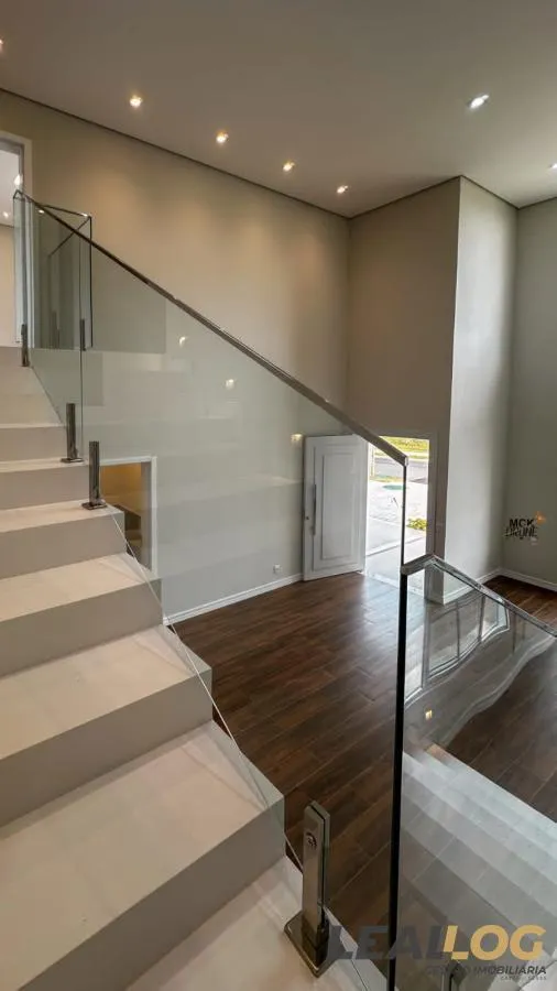 Casa em Condomínio para Venda em Cuiabá / MT no bairro Ribeirão do Lipa