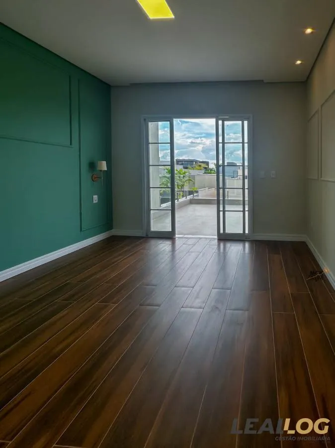 Casa em Condomínio para Venda em Cuiabá / MT no bairro Ribeirão do Lipa