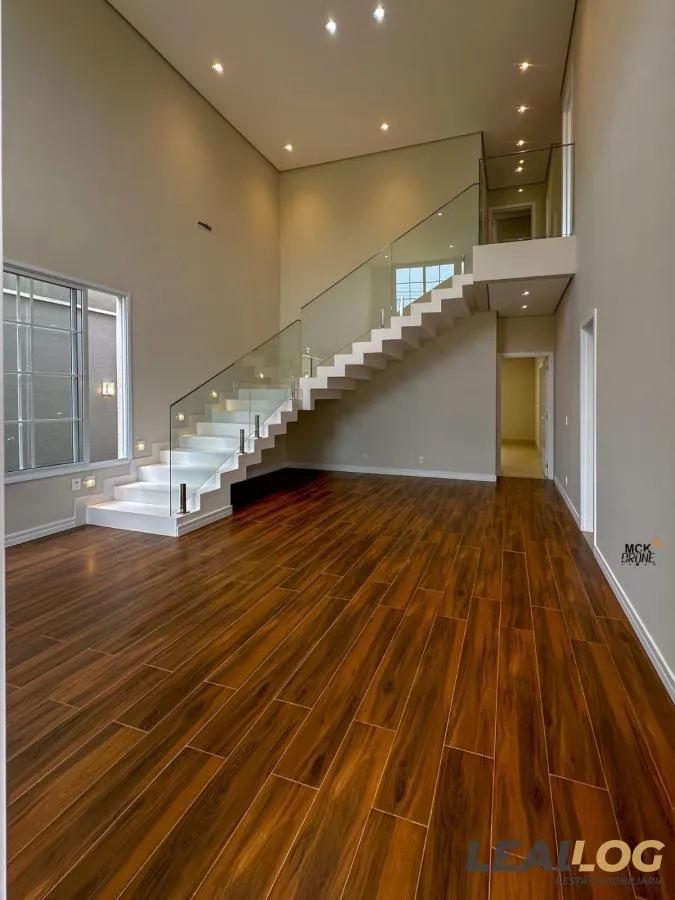 Casa em Condomínio para Venda em Cuiabá / MT no bairro Ribeirão do Lipa