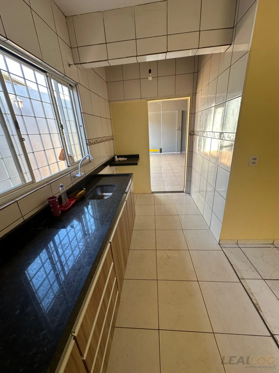 Imagens do imóveis Casa em condomínio á  VENDA!