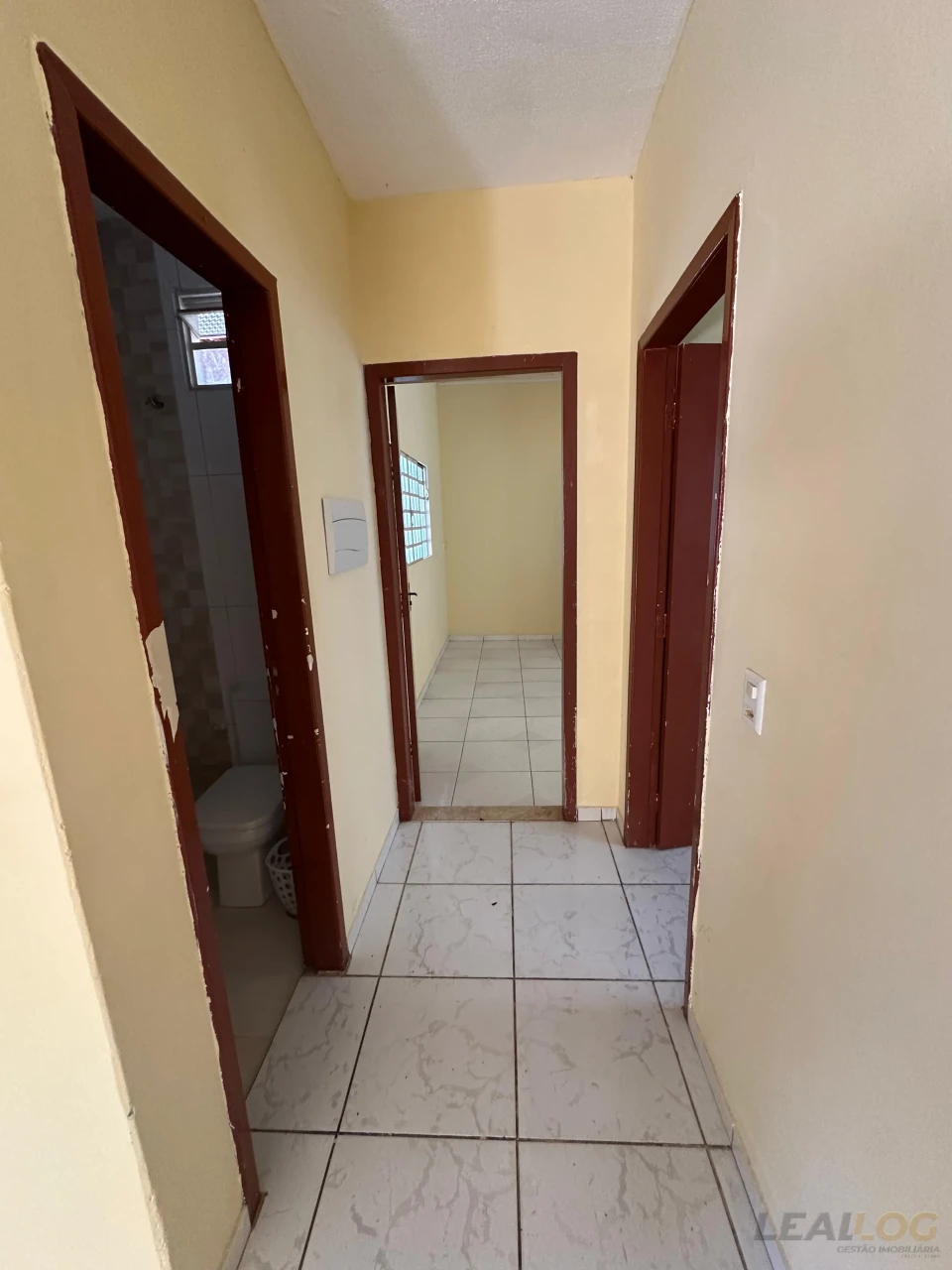 Imagens do imóveis Casa em condomínio á  VENDA!