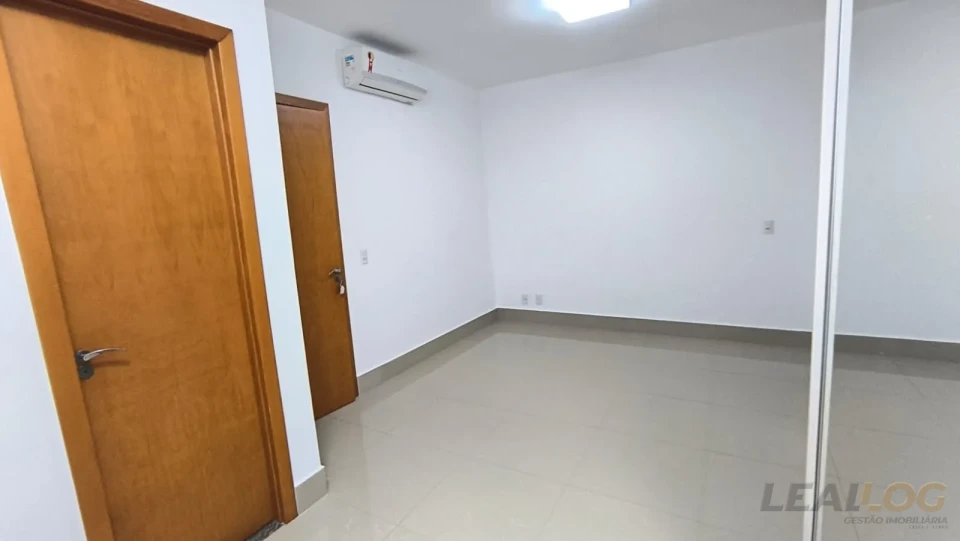Imagens do imóveis ALUGO - CASA SOBRADO CONDOMÍNIO SOLAR DAS TORRES - CUIABÁ - MT