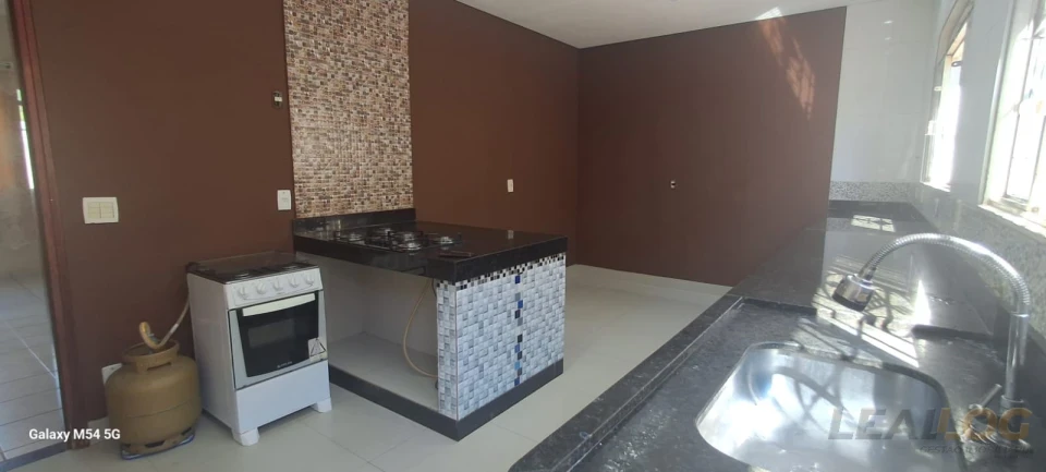Imagens do imóveis ALUGO - Casa no bairro Parque Atalaia em Cuiabá - MT