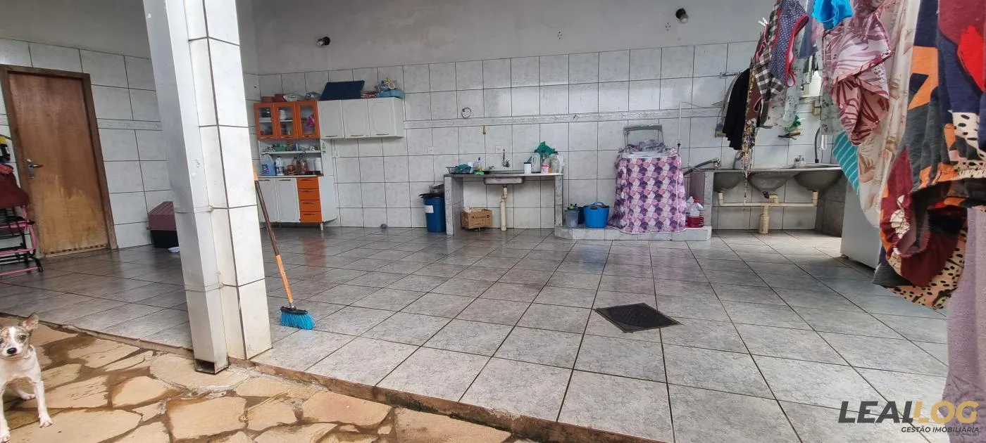 Imagens do imóveis Casa Comercial para Locação em Cuiabá / MT no bairro Araés