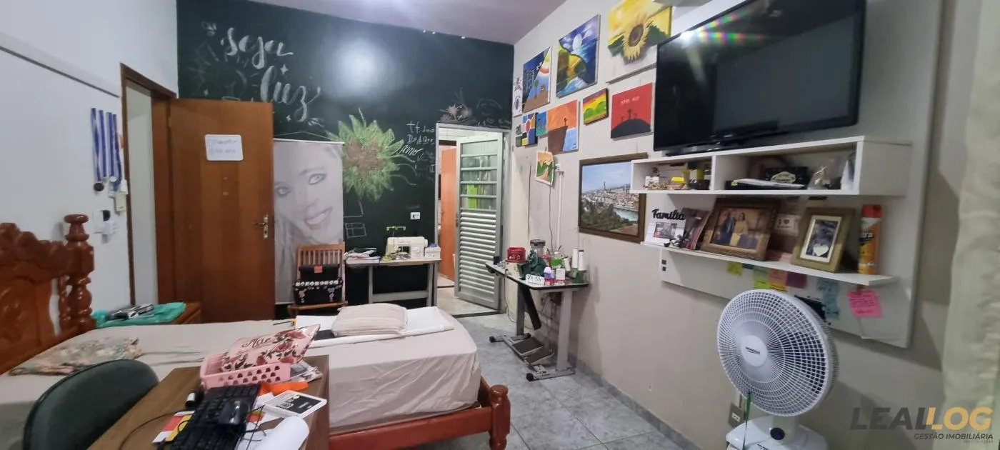 Imagens do imóveis Casa Comercial para Locação em Cuiabá / MT no bairro Araés