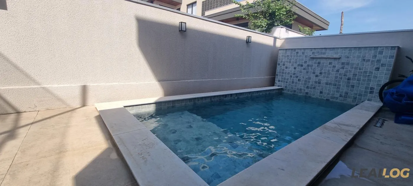 Casa em Condomínio para Venda em Cuiabá / MT no bairro Condomínio Florais Itália