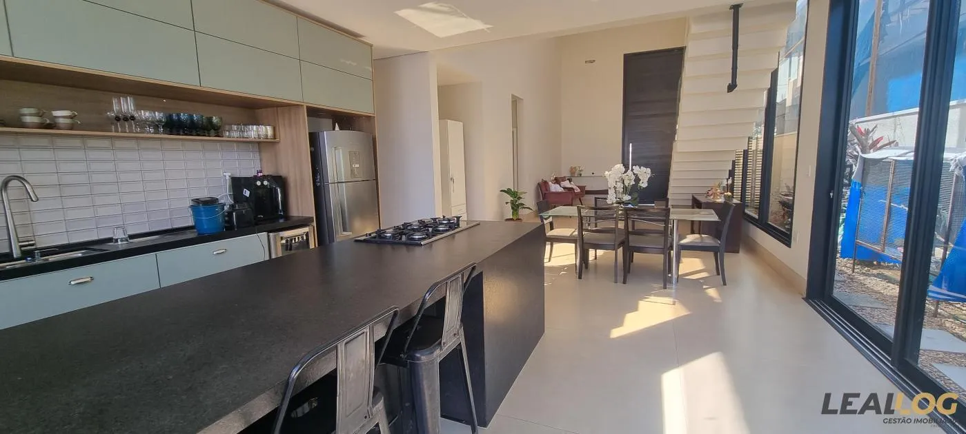 Casa em Condomínio para Venda em Cuiabá / MT no bairro Condomínio Florais Itália