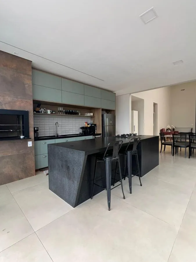 Casa em Condomínio para Venda em Cuiabá / MT no bairro Condomínio Florais Itália