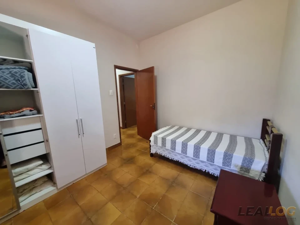 Imagens do imóveis VENDO - CASA NO JARDIM AEROPORTO  - VÁRZEA GRANDE - MT