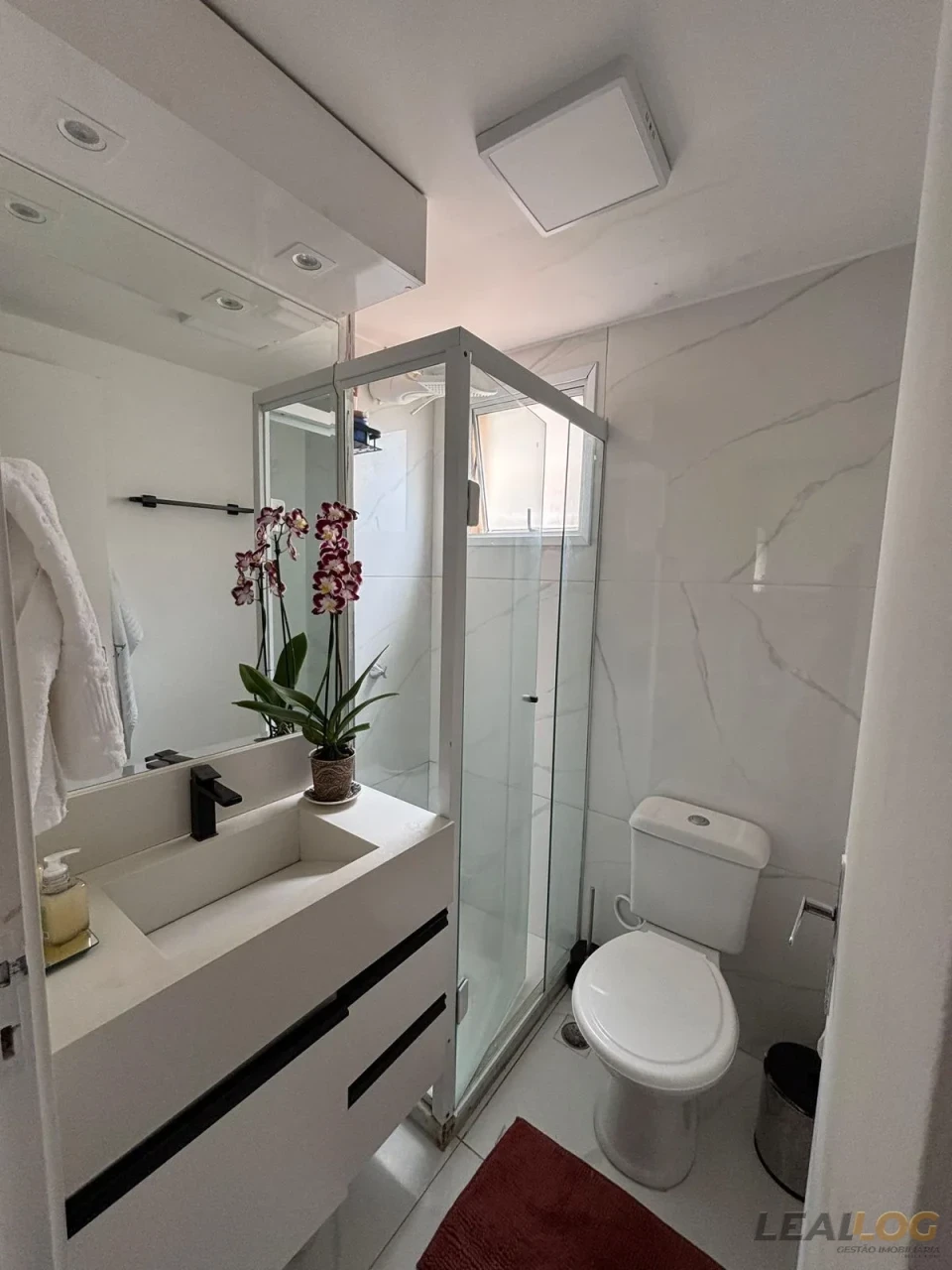Imagens do imóveis VENDO - Apartamento no Residencial Montreal em Cuiabá - MT