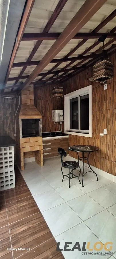 Imagens do imóveis Casa em Condomínio para Venda em Cuiabá / MT no bairro Santa Cruz