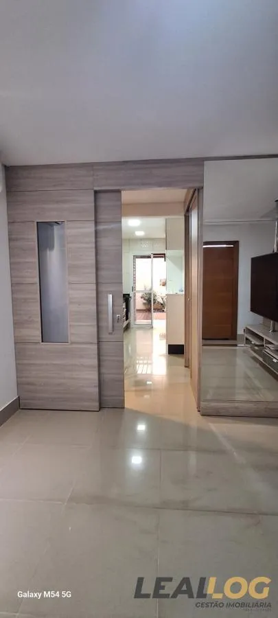 Imagens do imóveis Casa em Condomínio para Venda em Cuiabá / MT no bairro Santa Cruz