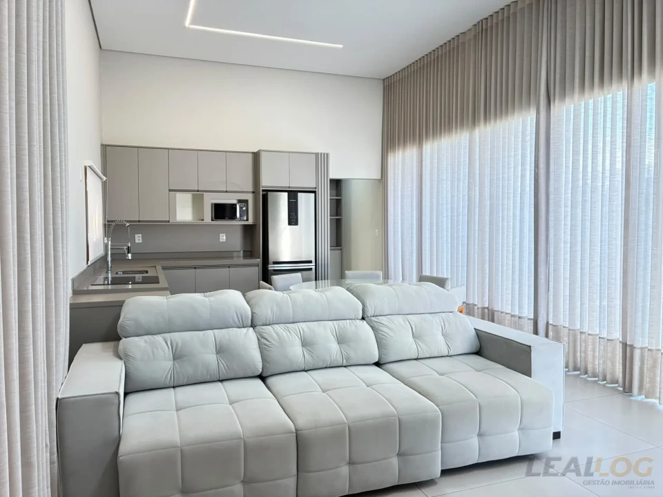 Imagens do imóveis Alugo Casa Mobiliada No Condomínio Belvedere