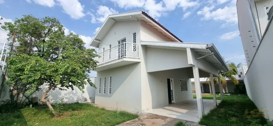 Imagens do imóveis Casa a venda Sobrado no  bairro Jardim Califórnia em Cuiabá MT