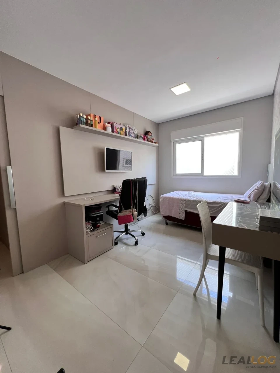 Imagens do imóveis Vendo Casa de alto Padrão no Alphaville 2 em Cuiabá MT