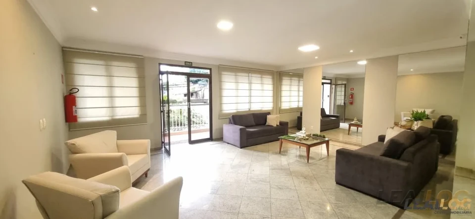 Vendo apartamento no Edifcio Ipiranga Plaza próximo a Praça Popular no bairro Goiabeiras em Cuiabá