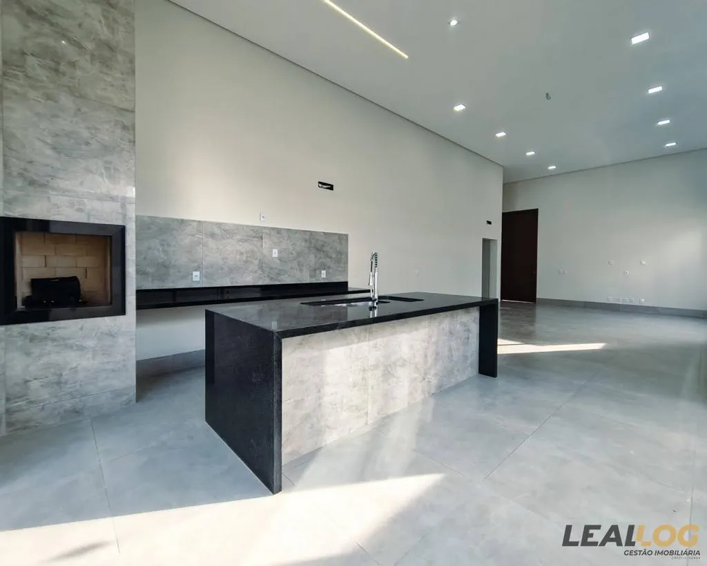 Casa em Condomínio para Venda em Várzea Grande / MT no bairro Passagem da Conceição