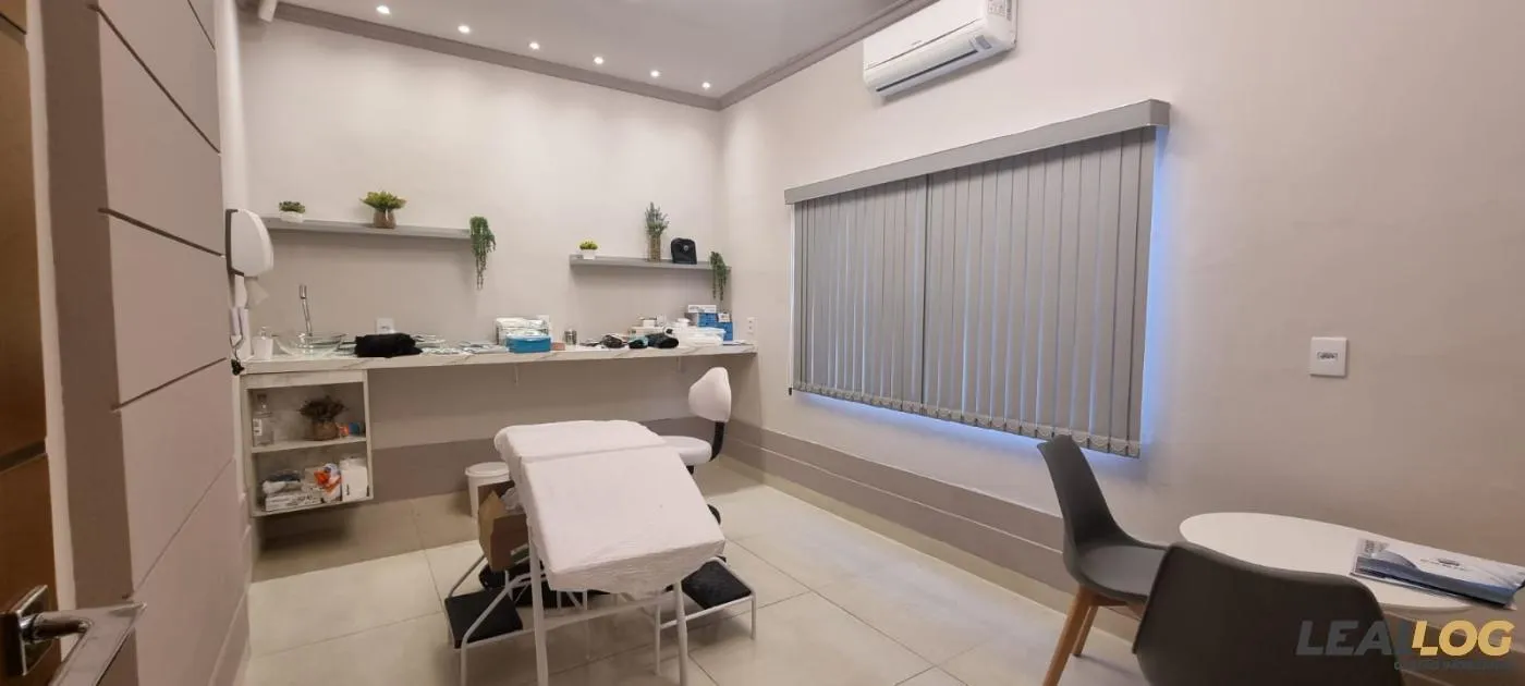 Imagens do imóveis Sala Comercial para Locação em Cuiabá / MT no bairro Araés